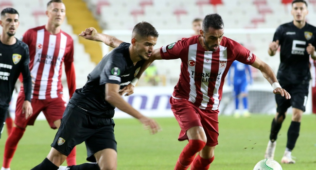 Tarihi gol Sivasspor’a yetmedi