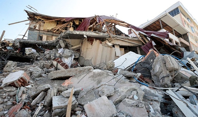 Deprem felaketinde can kaybı 44 bin 374’ye yükseldi