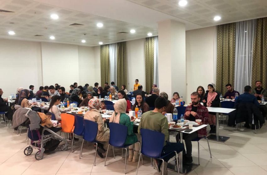  Kaymakam PAPAKER, Sadık Özgür Devlet Hastanesi Yönetiminin düzenlemiş olduğu iftar yemeği programına katıldı