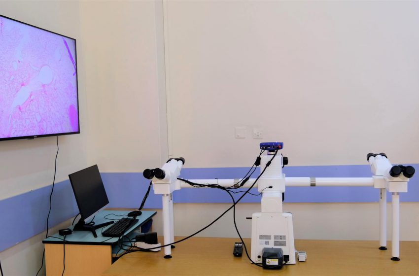 Beş Başlı Dijital Mikroskop Hizmete Alınarak, Esin Yıldız Toplantı Salonu Açıldı