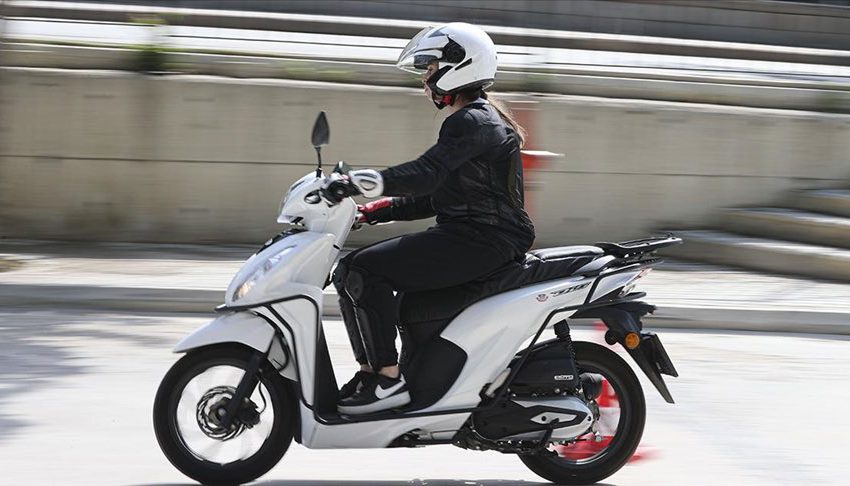  B Sınıf ehliyetle 122cc motosiklet kullanabilecekler