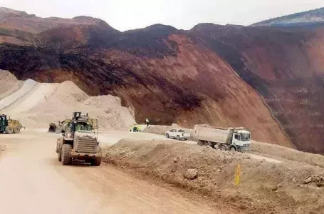 Bakan Özhaseki, Erzincan maden ocağında meydana gelen toprak kaymasına ilişkin açıklamada bulundu
