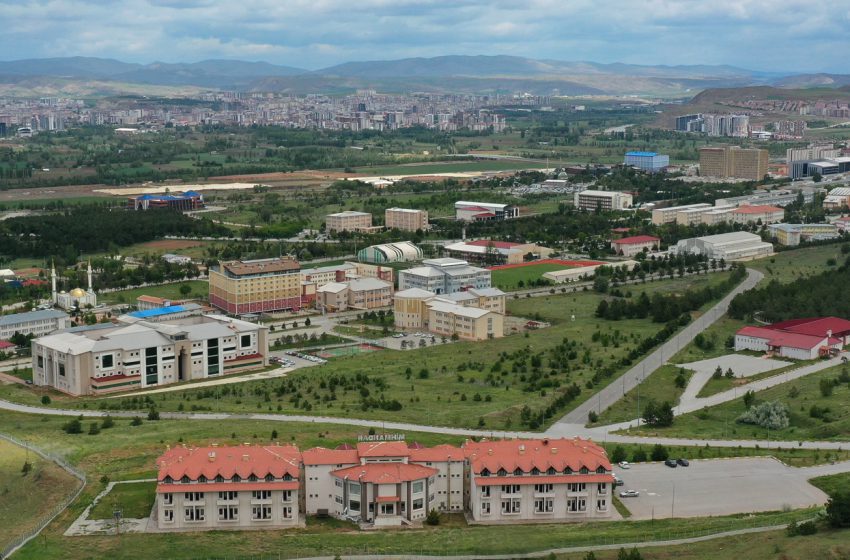  Cumhuriyet Üniversitesi, EduRank Sıralamasında Türkiye’de 34’üncü Sırada