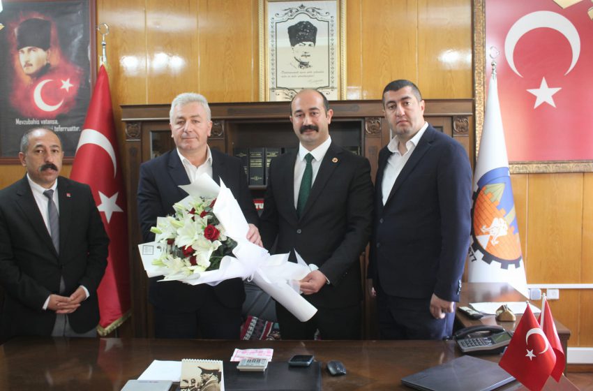  Divriği Belediyesinde devir teslim töreni yapıldı, Avukat Cihan Deniz AKBAŞ göreve başladı