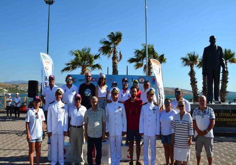  Cumhuriyetin 100. Yılına Özel Sahil Güvenlik Kupası Yelken Yarışları Gerçekleştirildi