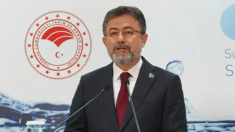  Bakan Yumaklı: “Süt konusunu menfaatleri için istismar edenlere karşı inceleme başlattık”