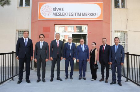 STSO Sivas Mesleki Eğitim Merkezi’ni ziyaret etti