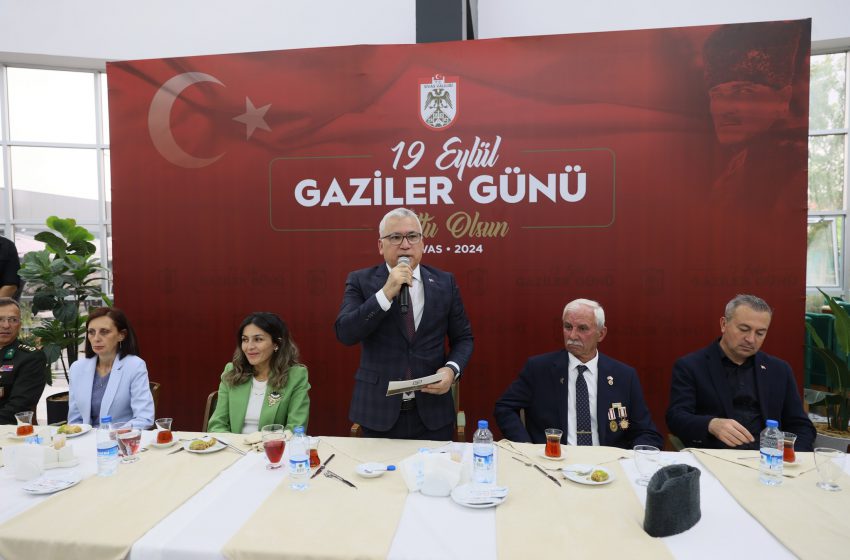  Şimşek; Gazilerimiz vatanseverliğin, Kahramanlığın, Ulusal birliğimizin birer sembolleri olmuştur