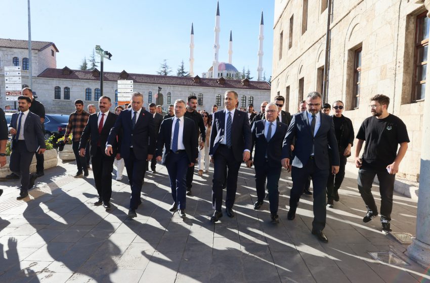  İçişleri Bakanı Ali Yerlikaya Sivas’ta