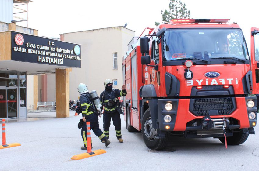  Üniversite Hastanesinde Afet Tatbikatı Yapıldı