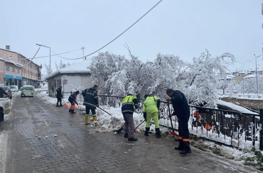  Başkan AKBAŞ; Ekiplerimiz gece gündüz sahada, Erken hazırlığımız sonuç verdi