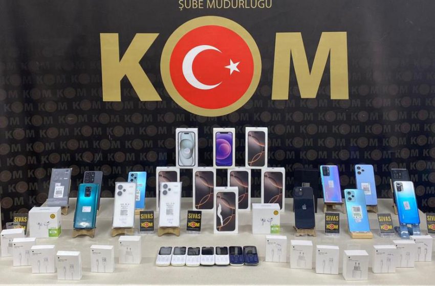  Sivas’ta 1 milyon TL değerinde kaçak telefon ele geçirildi