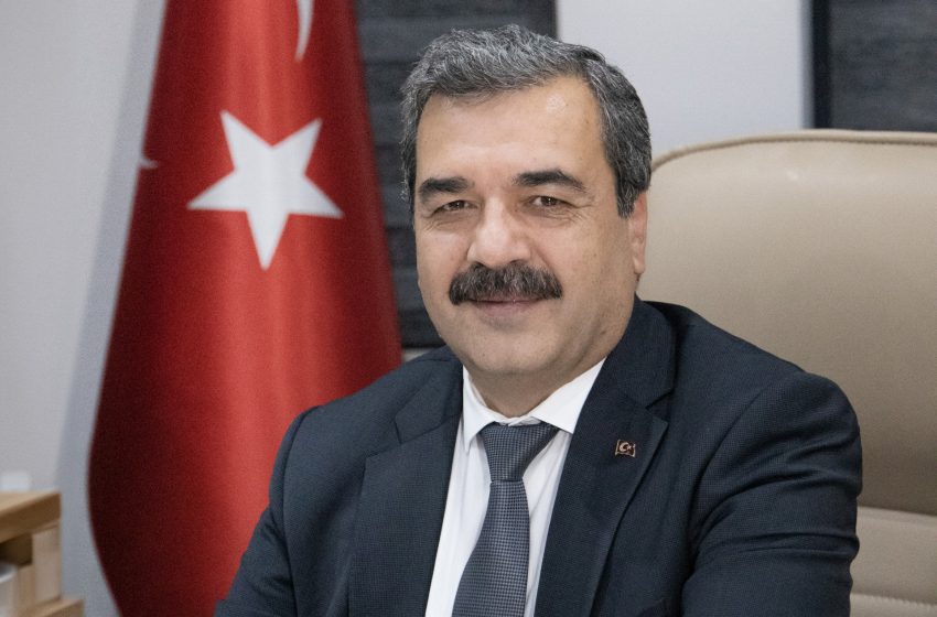  Rektör kul, 10 Ocak çalışan gazeteciler gününü kutluyor, zorlu mesailerinde başarılar diliyorum