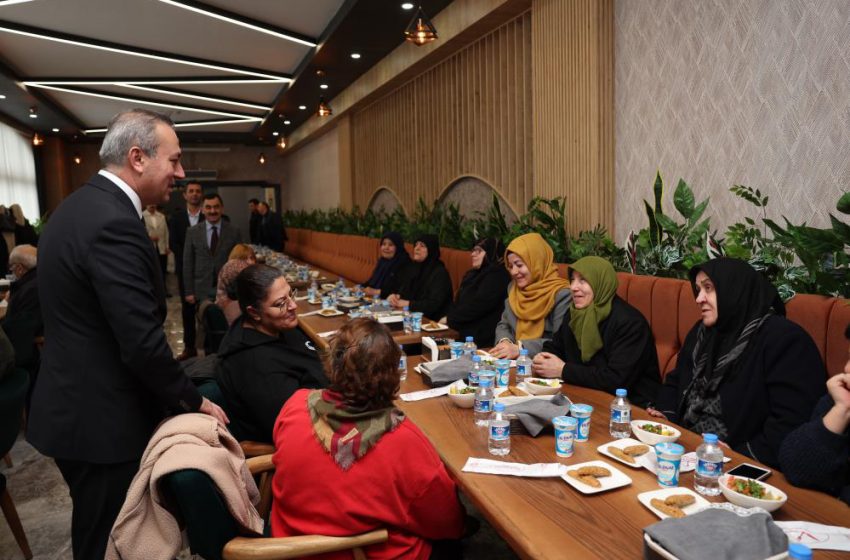  Sivas Belediyesi’nin destekleri başladı
