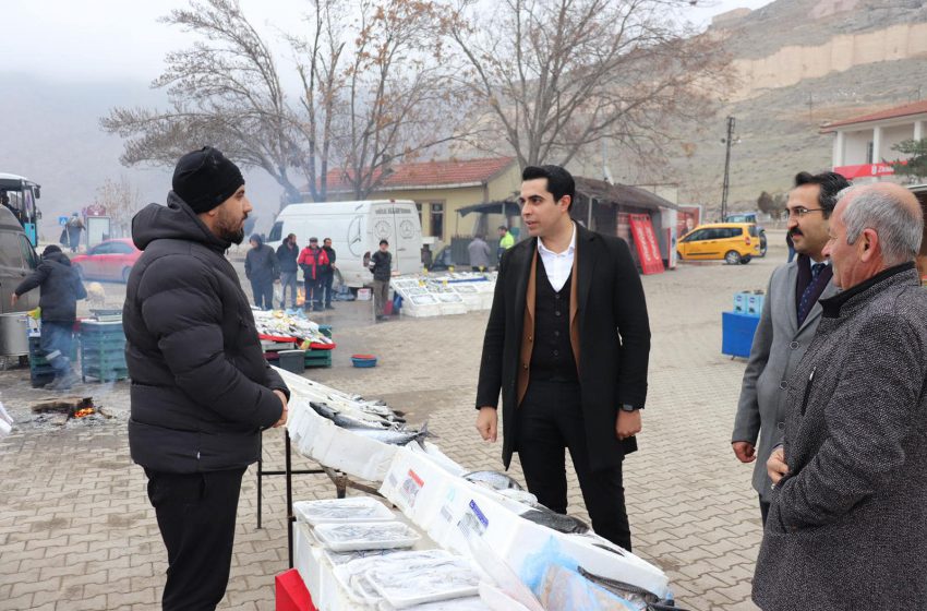  Kaymakam Tutay, bugüne kadar güzel ilçemiz Divriği’de sıkılmadık el, çalmadık kapı bırakmamaya özen gösterdik