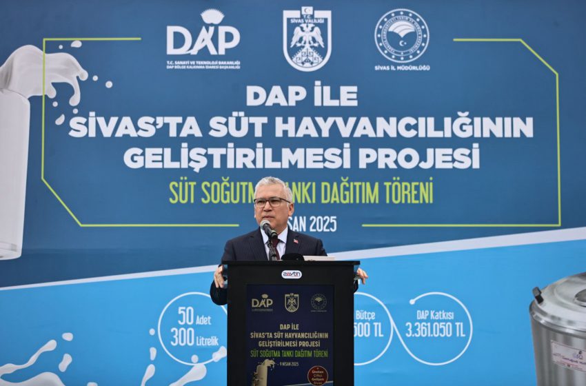  Üreticilere süt soğutma tankları teslim edildi