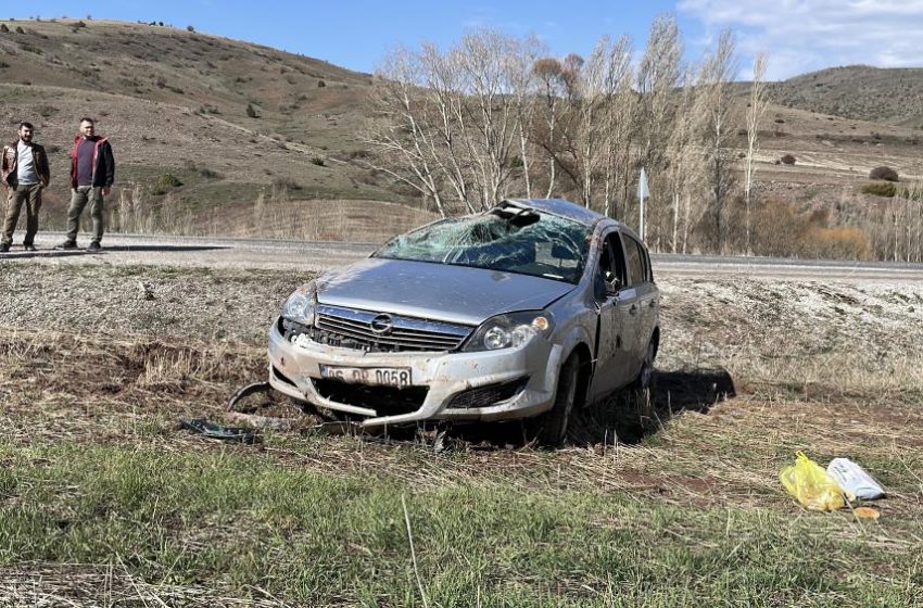  Virajı alamayarak tarlaya uçtu, 1’i ağır 5 kişi yaralardı