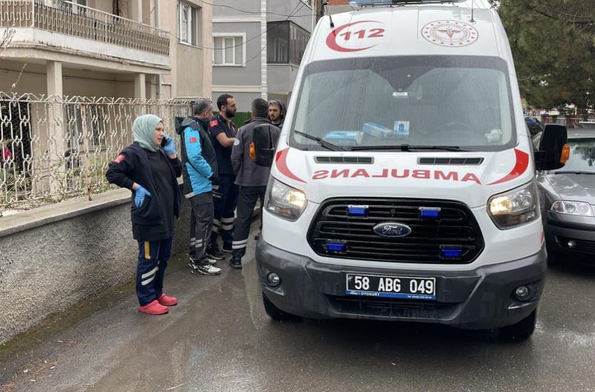  Zehirlenme şüphesiyle Sivas ‘ta 13 öğrenci Hastaneye kaldırıldı