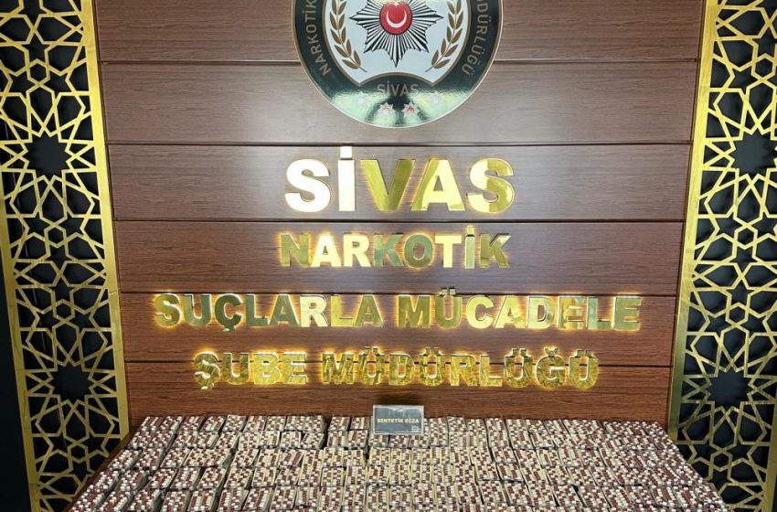  13 bin 821 sentetik ecza hap ele geçirildi: 3 tutuklama