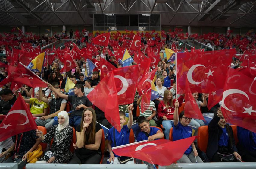  5 Bin Çocuk, Tek Bir Dil: Türkçe Coşkusu Bosna Hersek’te Yaşandı