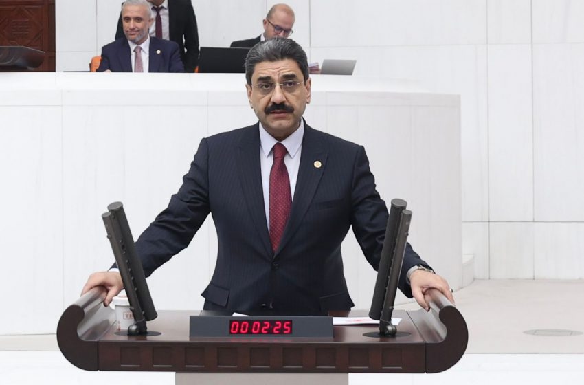  Aksu’dan Müjde: Sivas’a 24 Yeni Doktor Atandı