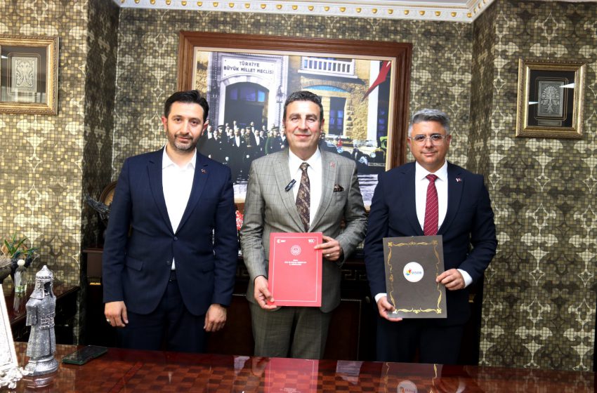  Esnaf Teşkilatından Evlenecek Çiftlere Büyük Destek