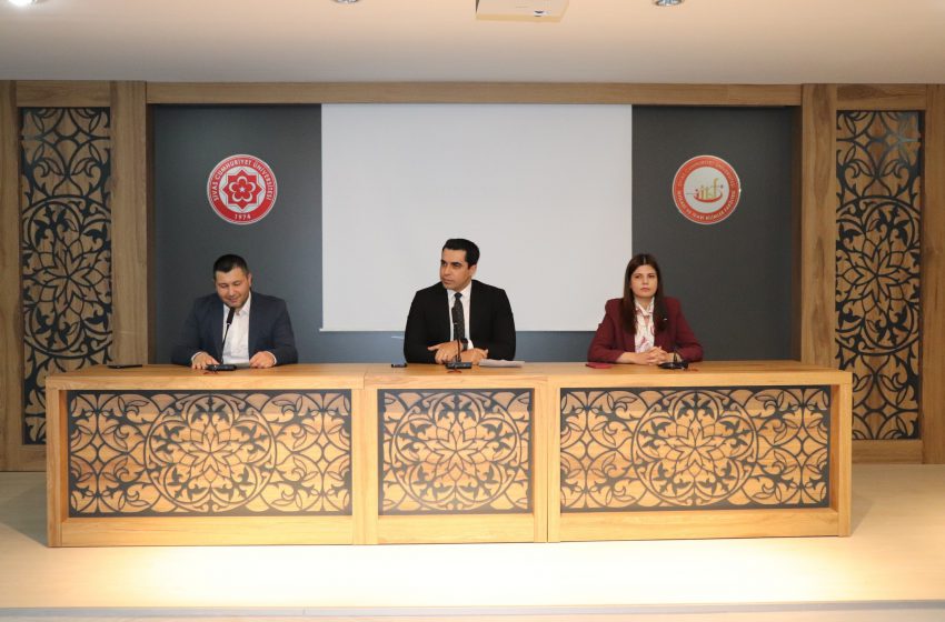 Kaymakam Tutay “Liyakat Günleri” kapsamında düzenlenen söyleşi programına katıldı