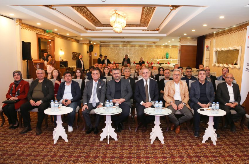  Sivas Açı Eğitim Kurumları Öğretmen Lansmanı Gerçekleşti