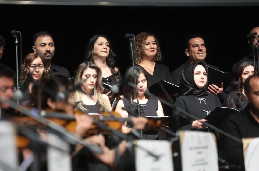  Maarif Orkestrası ilk konserini verdi