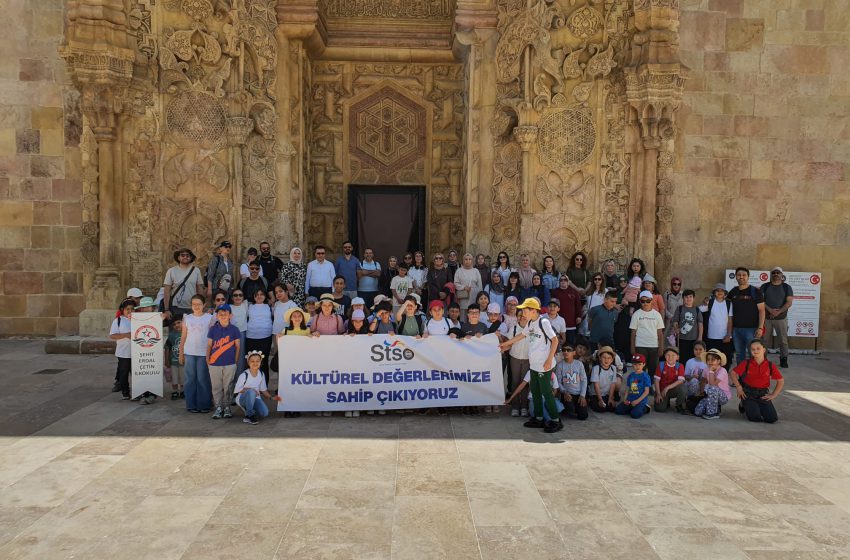 Öğrenciler Raybüsle Divriği Kültürüne Yolculuk Yaptı
