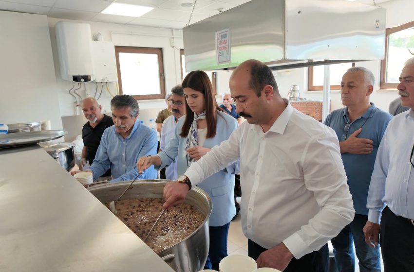 Divriği’de Muharrem Ayı Lokması Paylaşıldı, Cem Etkinliğinde Birlik Vurgusu yapıldı