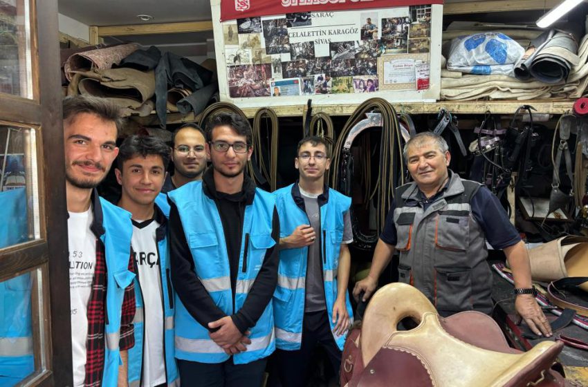  Öğrenciler, unutulmaya yüz tutmuş meslekleri tanıdı