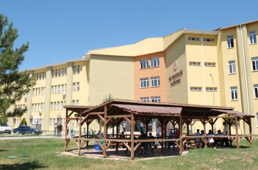  SCÜ Kampüsünde Tütünsüz Yaşam İçin Önemli Adım: Dumansız Hava Sahası