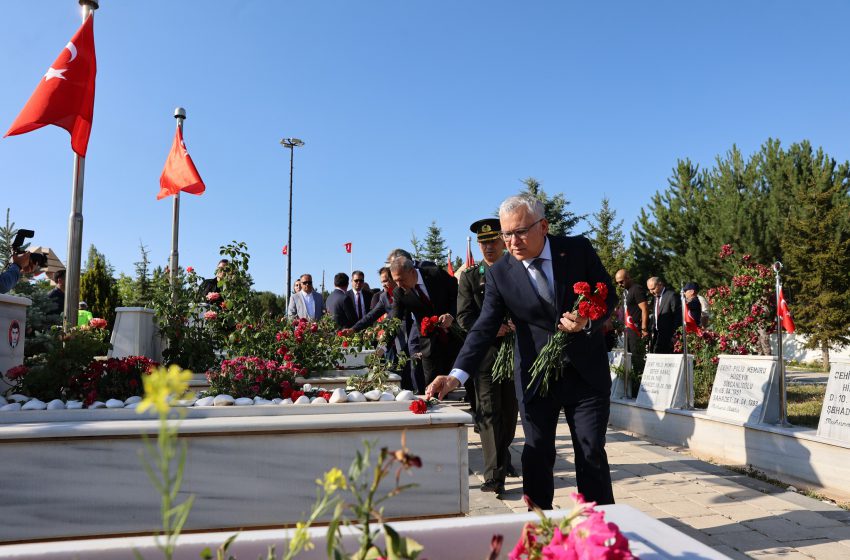  Şehitler 15 Temmuz’da Sivas’ta Dualarla Anıldı