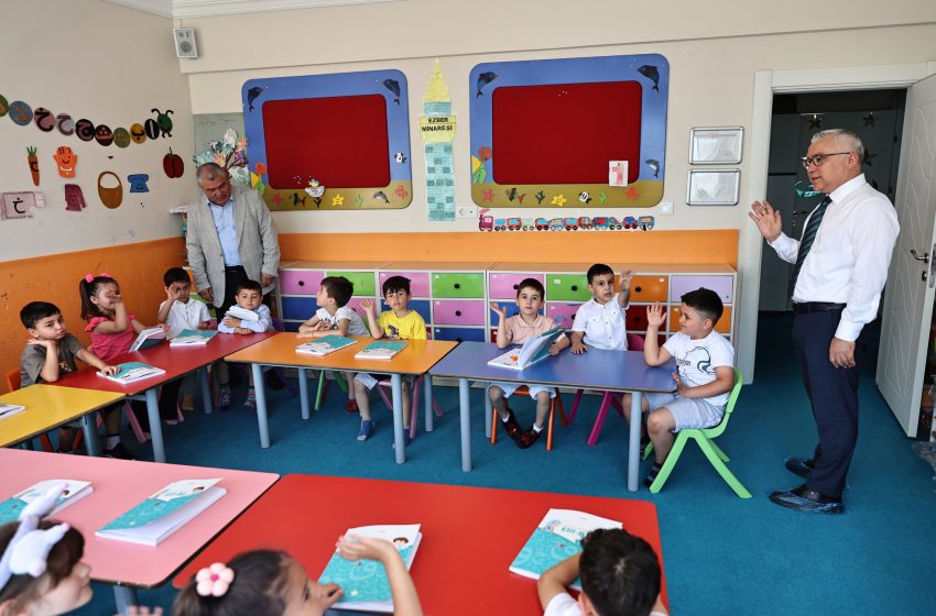  Vali Şimşek, Minik Kur’an Kursu Öğrencileriyle Buluştu