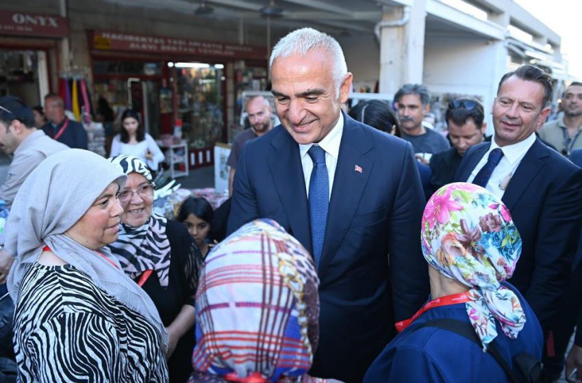  Hacı Bektaş’ta Gönüller Buluştu