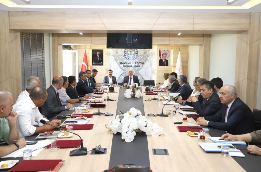  İl Hayat Boyu Öğrenme Komisyonu Toplantısı Gerçekleştirildi