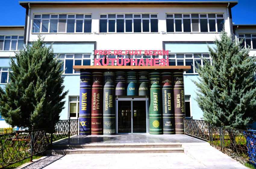  SCÜ Prof. Dr. Fuat Sezgin Kütüphanesi Modern Olanaklarıyla Hizmette