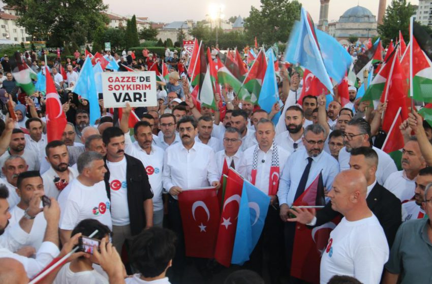  Sivas’ta Filistin’e destek yürüyüşü düzenlendi