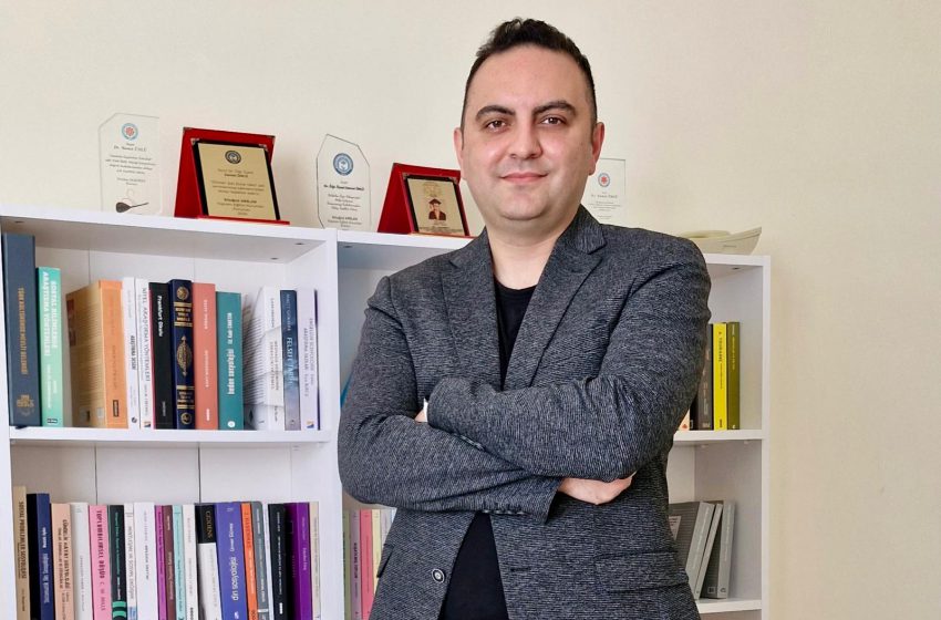  Dr. Samet Ünlü: “Okula Uyumda İlk Hafta Çok Kritik”