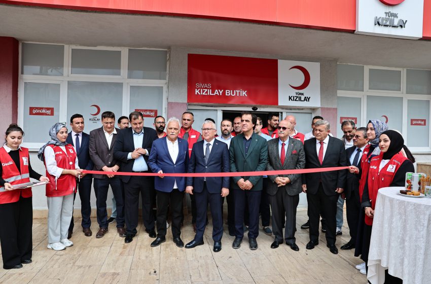  İhtiyaç Sahipleri İçin Kızılay’dan Giyim Desteği