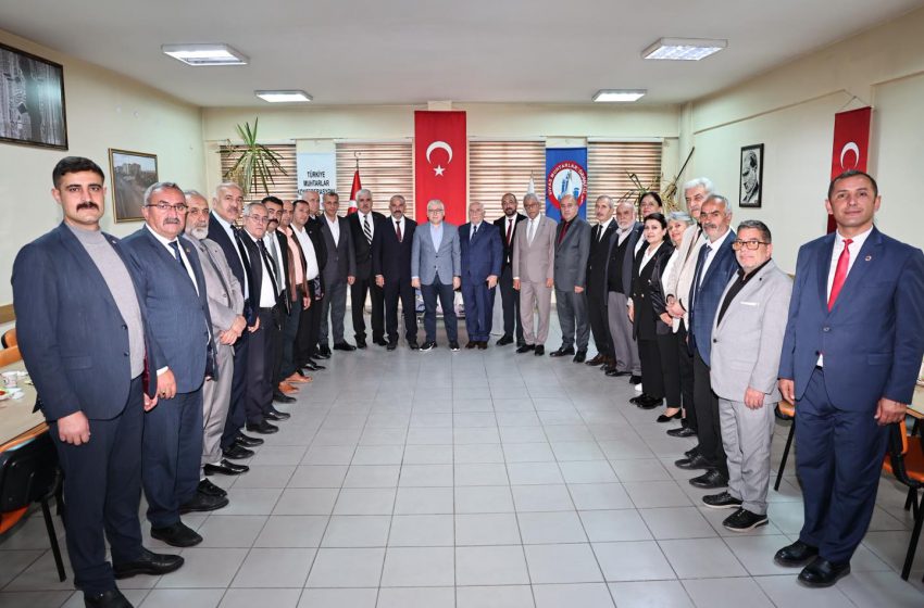  19 Ekim Muhtarlar Günü’nde Vali Şimşek’ten Anlamlı Ziyaret