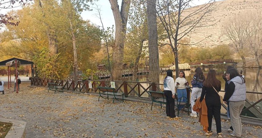  Gökpınar gölü öğrencileri ağırladı