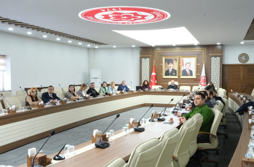  2025 KİDR Hazırlıkları İçin Kalite Üst Komisyon Toplandı