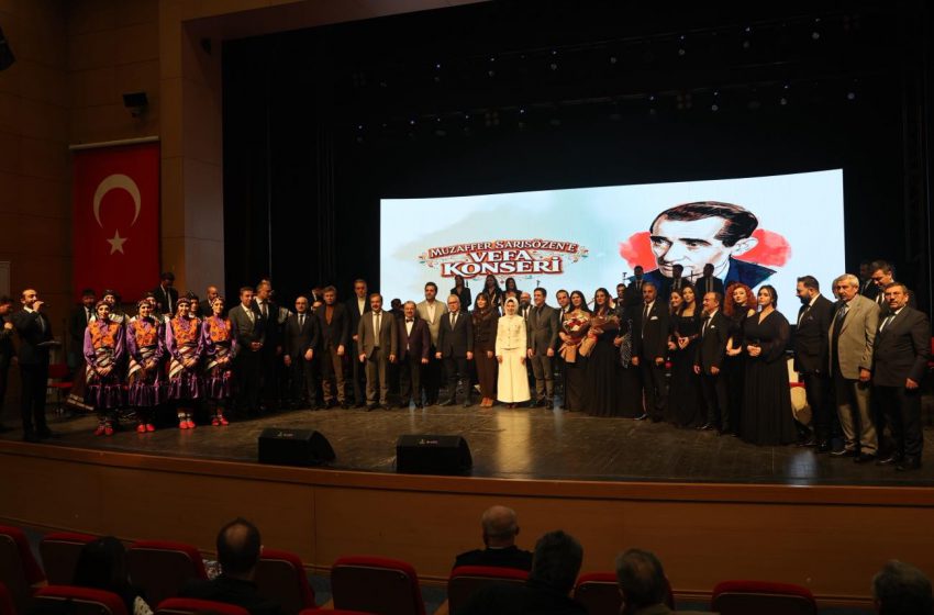 Muzaffer Sarısözen Sivas’ta Vefa Konseriyle Anıldı