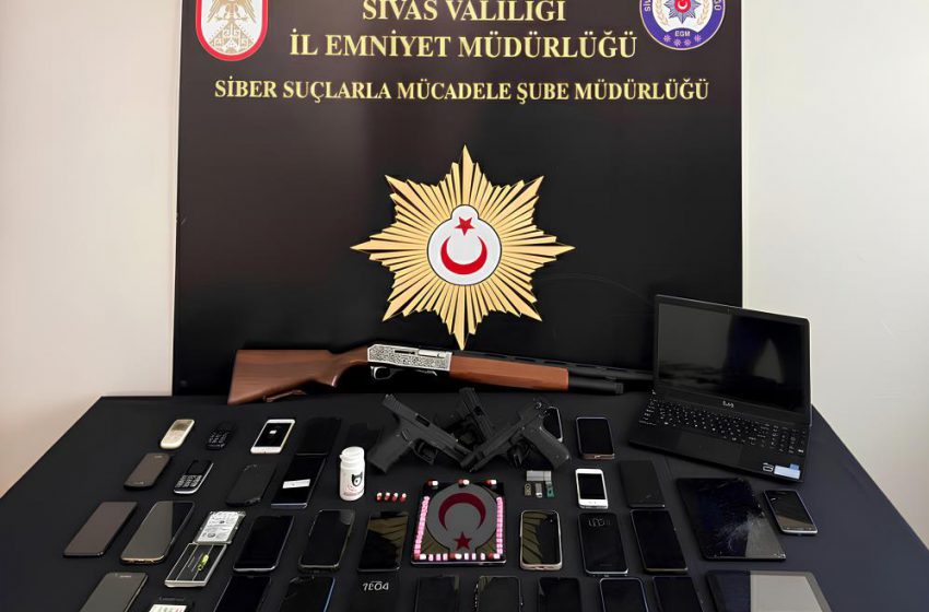  Sivas merkezli siber dolandırıcılık operasyonu, 18 şüpheliden 11’i tutuklandı
