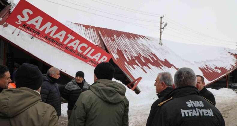  Sivas’ta Kar Kütleleri Maddi Hasara Neden Oldu