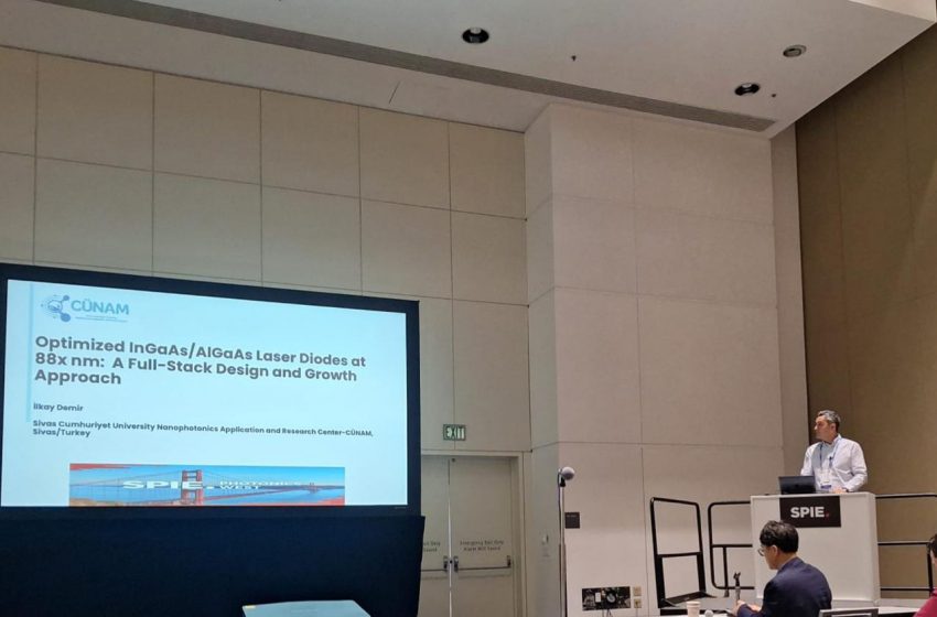  SCÜ’lü Akademisyen Fotonik Dünyasının Zirvesinde