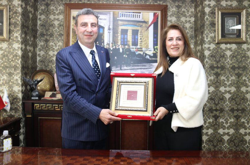  İş insanlarından anlamlı destek: Bakkal borçları kapatıldı