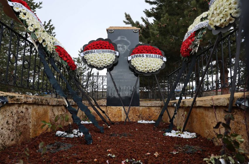  Sivrialan’da Aşık Veysel İçin Anma Programı